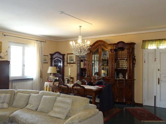 Villetta a schiera in vendita di 265 m² in Via di Botinaccio, 38