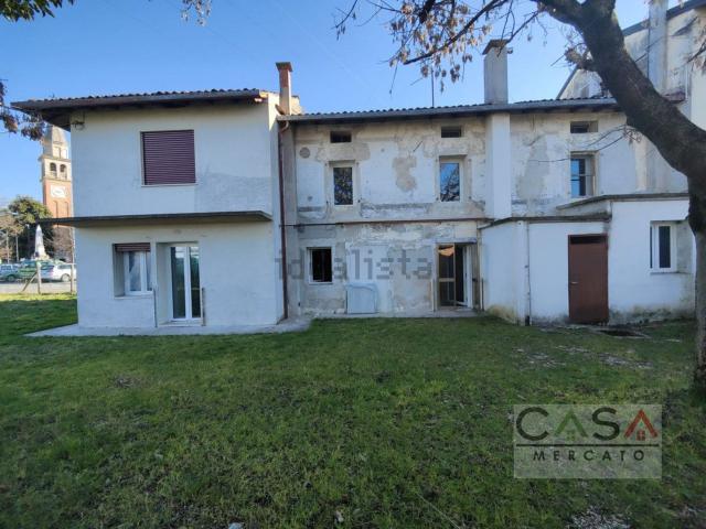 Villetta a schiera in vendita di 273 m² in Via Meschio