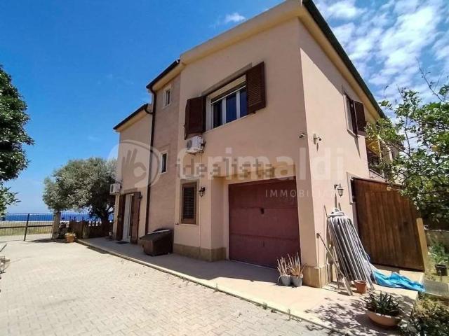 Villetta a schiera in vendita di 280 m²