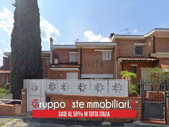 Villetta a schiera in vendita di 280 m² in Via Niccolò Paganini