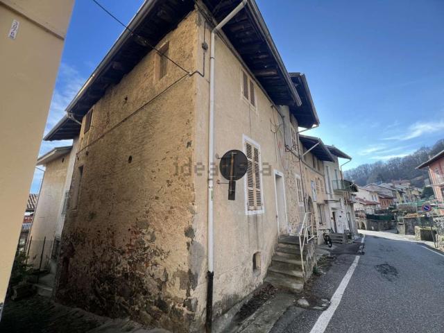 Villetta a schiera in vendita di 280 m² in Frazione Bulliana, 134