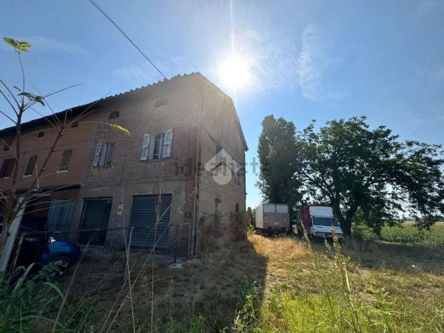 Villetta a schiera in vendita di 285 m² in Via A. Gramsci, 191
