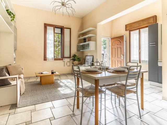 Villetta a schiera in vendita di 285 m² in Viale Luigi Galvani
