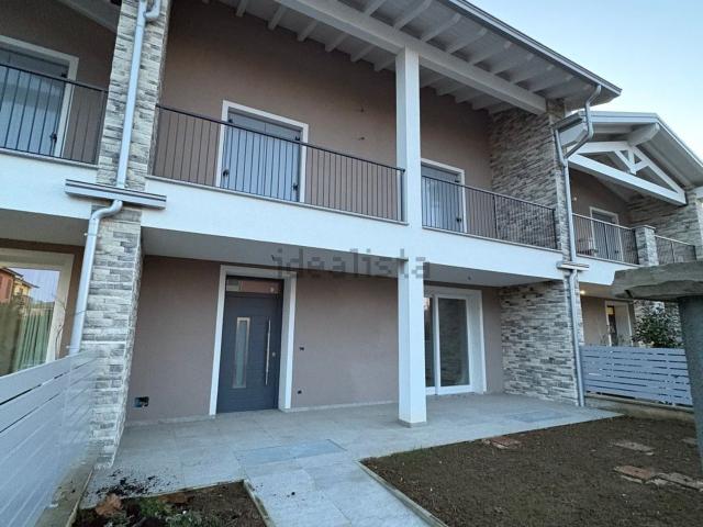 Villetta a schiera in vendita di 286 m² in Via Giuseppe Mazzini, 27