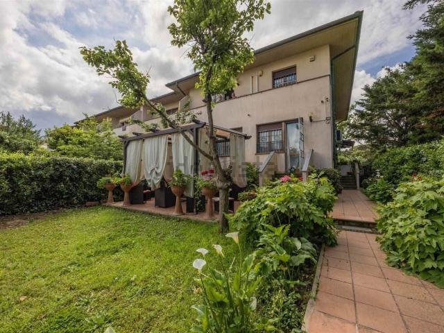 Villetta a schiera in vendita di 289 m²