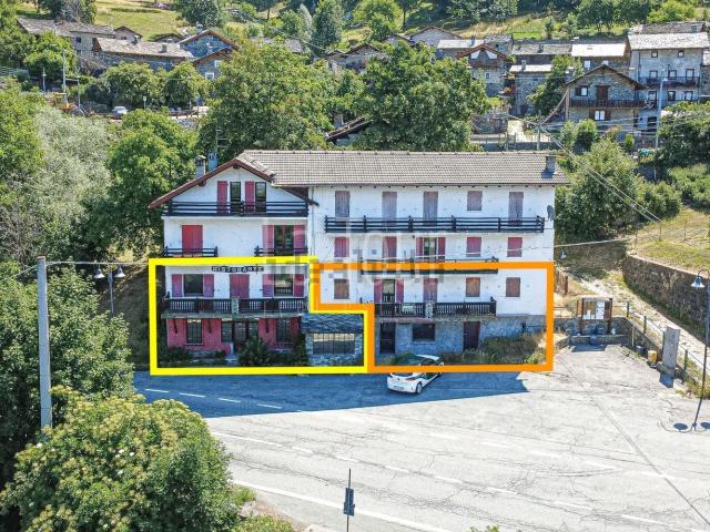 Villetta a schiera in vendita di 290 m² in Località Salirod