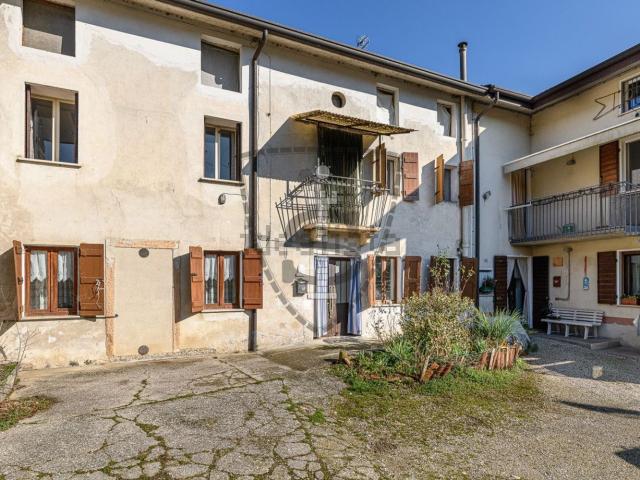 Villetta a schiera in vendita di 300 m² in Via Marchi, 1