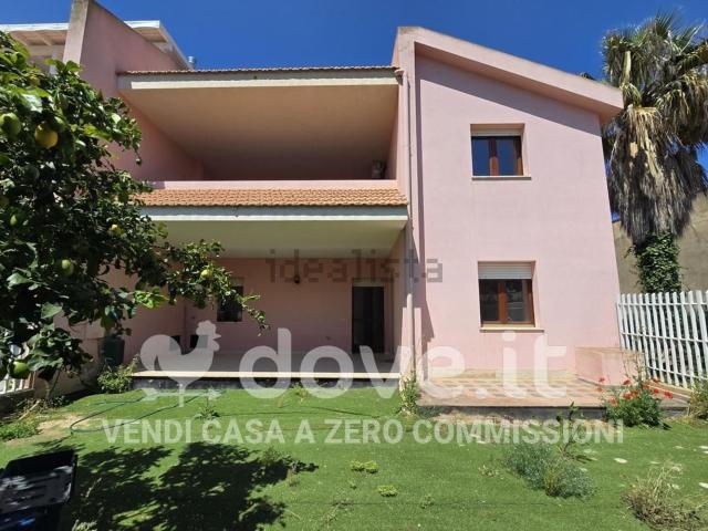 Villetta a schiera in vendita di 300 m² in Strada Leonardo Pizzardi, 15