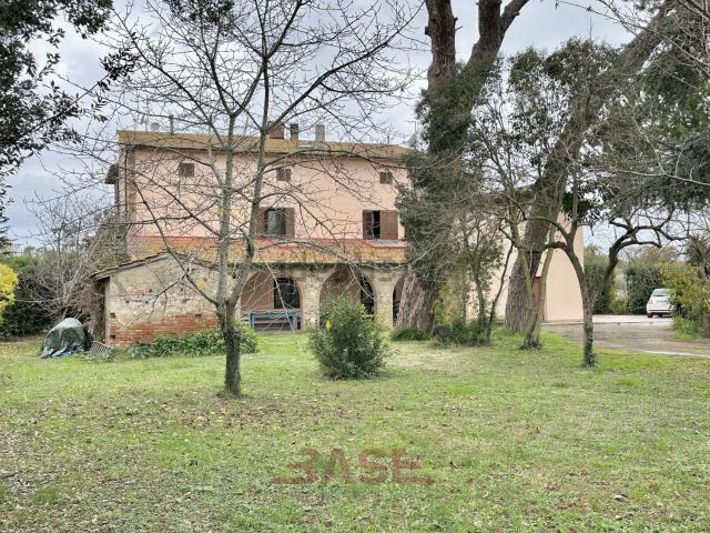 Villetta a schiera in vendita di 312 m² in Via Po