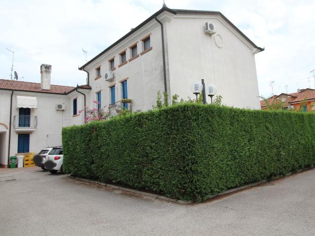 Villetta a schiera in vendita di 320 m² in Via Po