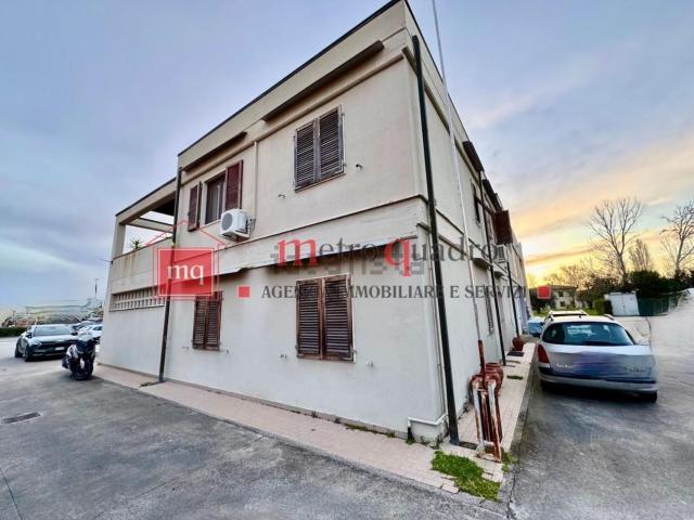 Villetta a schiera in vendita di 340 m²