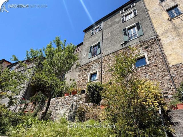 Villetta a schiera in vendita di 348 m²
