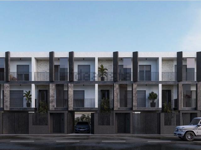 Villetta a schiera in vendita di 350 m² in Via della Repubblica