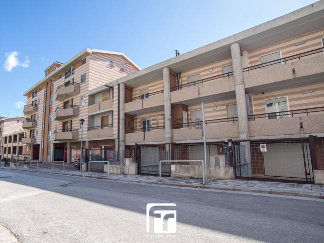 Villetta a schiera in vendita di 350 m² in Via Lazio