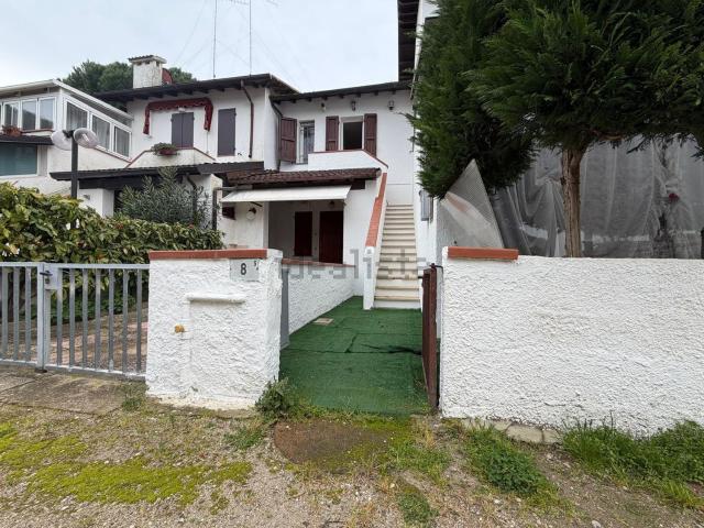 Villetta a schiera in vendita di 35 m² in Via Giuseppe Parini, 8