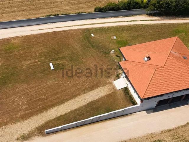 Villetta a schiera in vendita di 362 m² in Via Monte Grappa, 80
