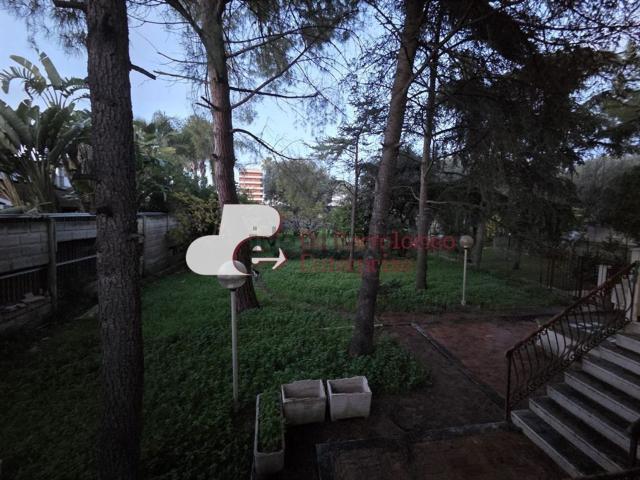 Villetta a schiera in vendita di 370 m²