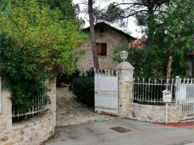 Villetta a schiera in vendita di 376 m² in Viale Lincoln, 18
