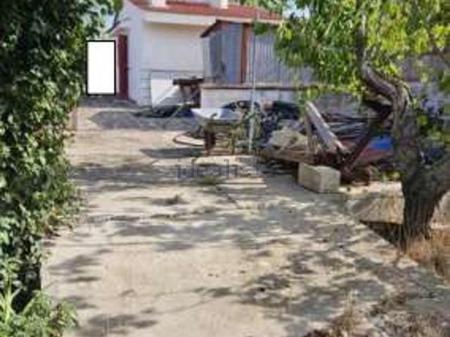 Villetta a schiera in vendita di 3926 m² in Strada Guardarello, 35