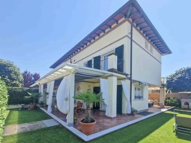 Villetta bifamiliare a Vaiana