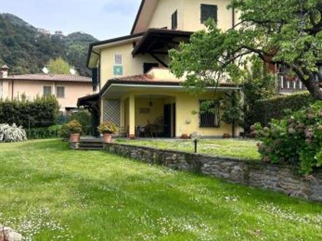 Villetta bifamiliare in vendita a Capanne Montignoso 180 mq Rif: 1368973