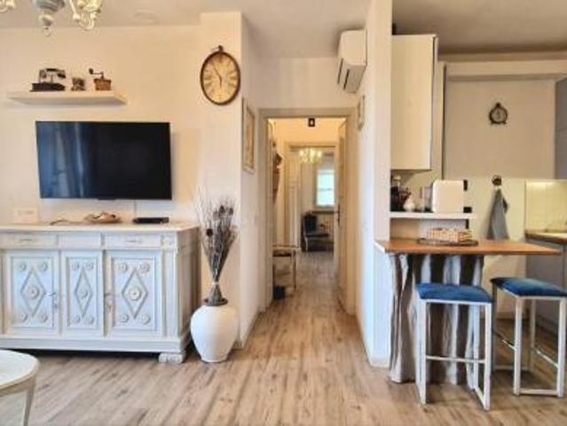 Villetta bifamiliare in vendita a Capezzano Pianore Camaiore 79 mq Rif: 1424791