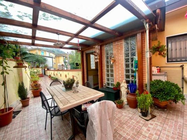 Villetta bifamiliare in vendita a Carrara 140 mq Rif: 1235739