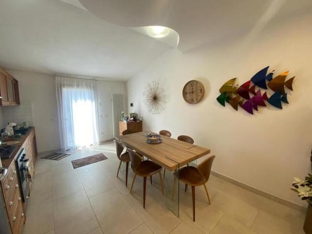 Villetta bifamiliare in vendita a Cascina 145 mq Rif: 1244279