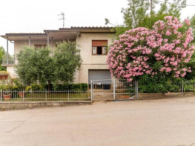 Villetta bifamiliare in vendita a Cerreto Guidi 200 mq Rif: 1297614
