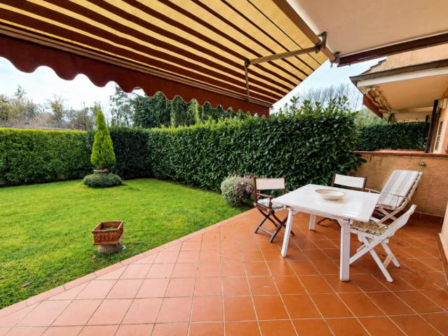 Villetta bifamiliare in vendita a Cinquale Montignoso 90 mq Rif: 1419932