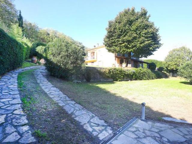 Villetta bifamiliare in vendita a Acciaiolo Fauglia 364 mq Rif: 1424975