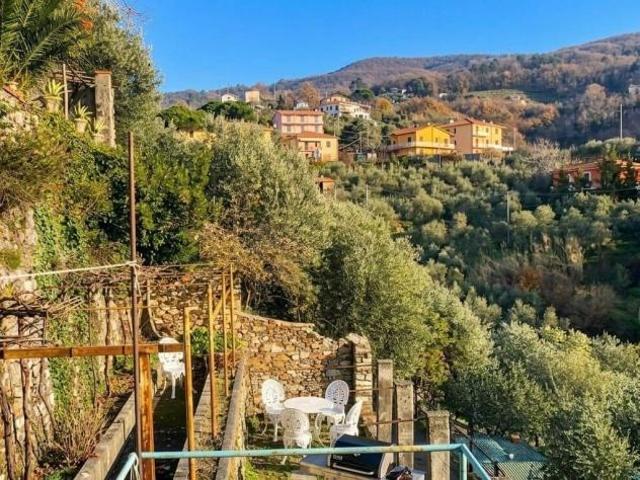 Villetta bifamiliare in vendita a Falcinello Sarzana 275 mq Rif: 1425295