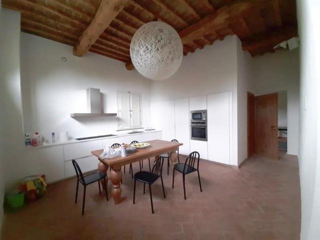 Villetta bifamiliare in vendita a Madonna Dell'acqua San Giuliano Terme 190 mq Rif: 1215545