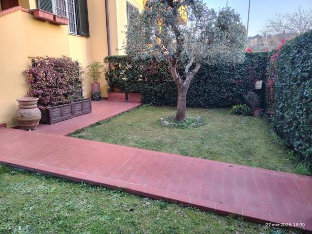 Villetta bifamiliare in vendita a Ponte a Egola San Miniato 240 mq Rif: 1403687