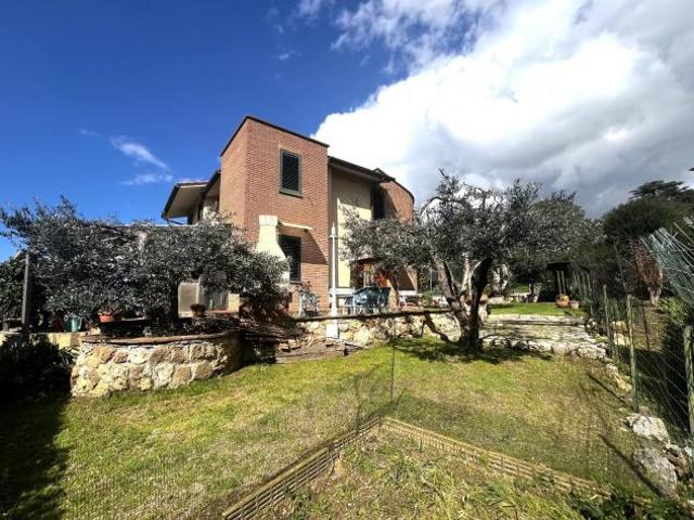 Villetta bifamiliare in vendita a Rosignano Marittimo 225 mq Rif: 1250982