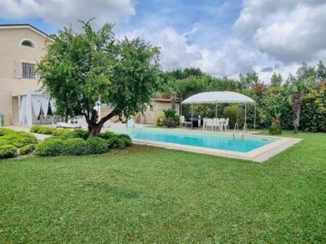 Villetta bifamiliare in vendita a Visignano Cascina 180 mq Rif: 1328754