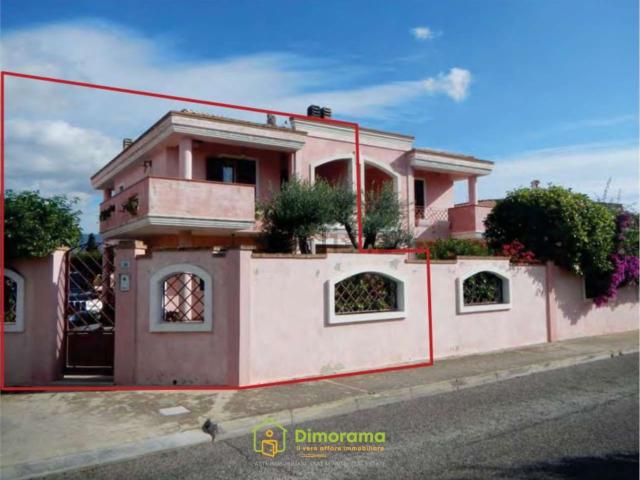 Villetta bifamiliare in vendita di 143 m² in Via Taormina, 39
