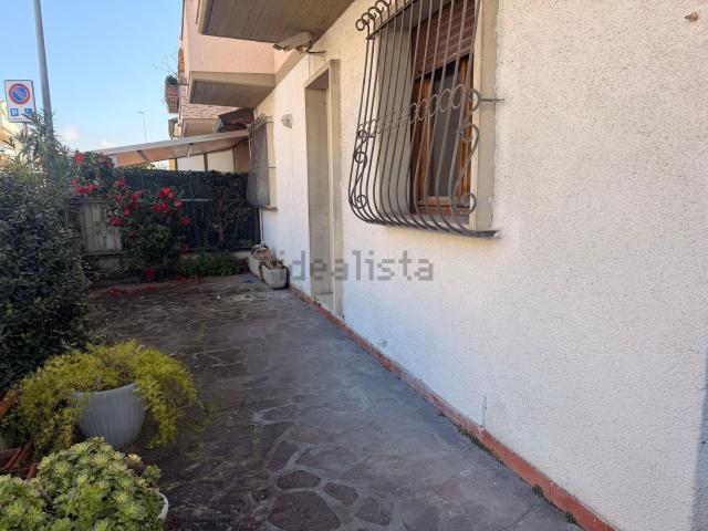 Villetta bifamiliare in vendita di 143 m² in Via Odoardo Arrighi, 10