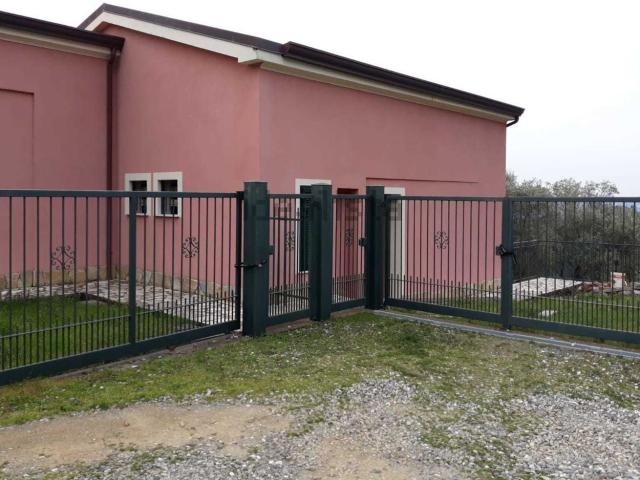 Villetta bifamiliare in vendita di 143 m²