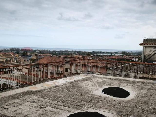 Villetta bifamiliare in vendita di 140 m² in Via Guglielmo Marconi, 3