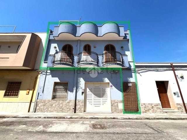 Villetta bifamiliare in vendita di 140 m² in Via Istria, 64