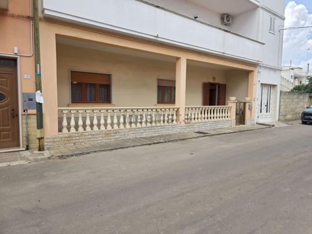 Villetta bifamiliare in vendita di 140 m² in Via M. Buonarroti, 24
