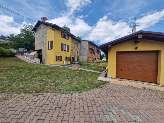 Villetta bifamiliare in vendita di 140 m² in Via Selva, 134
