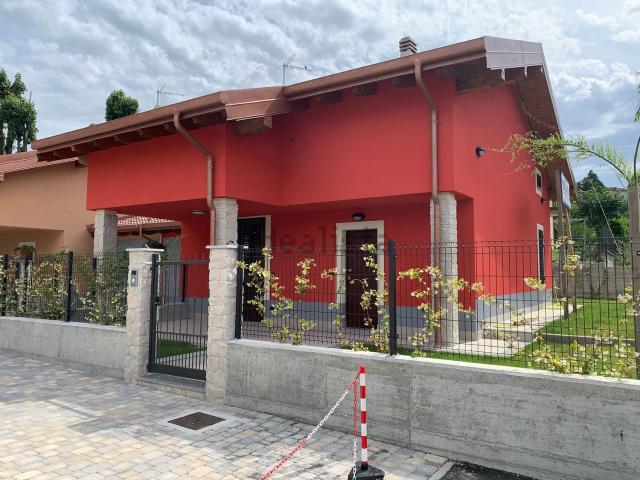 Villetta bifamiliare in vendita di 140 m² in Viale della Vittoria