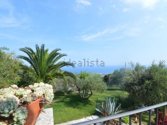 Villetta bifamiliare in vendita di 140 m²