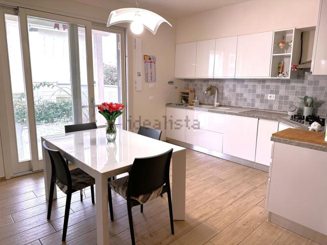 Villetta bifamiliare in vendita di 140 m²