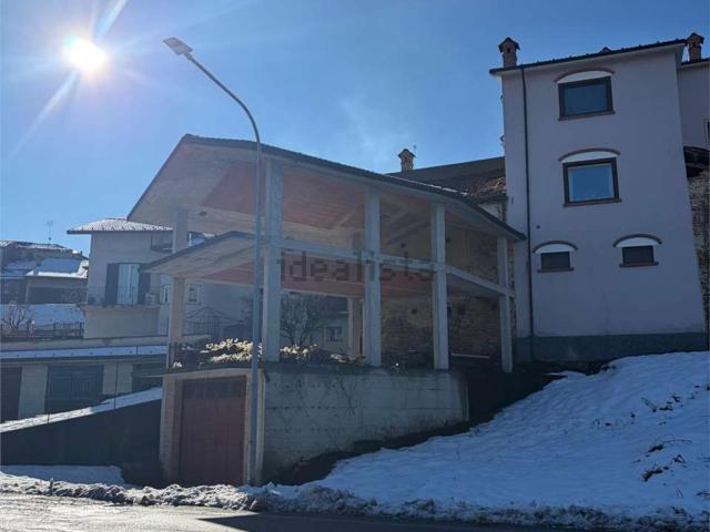 Villetta bifamiliare in vendita di 140 m²