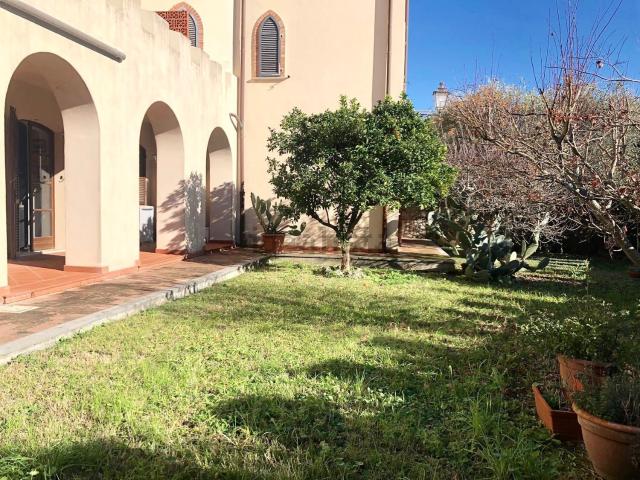 Villetta bifamiliare in vendita di 140 m²