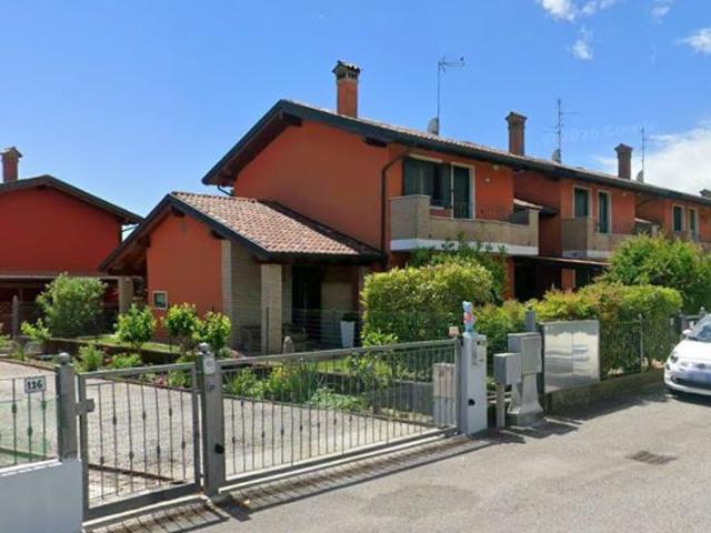 Villetta bifamiliare in vendita di 147 m² in Via Alta, 25