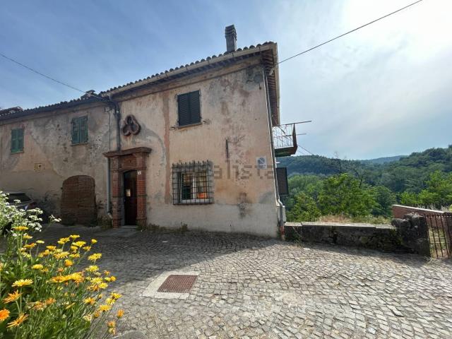 Villetta bifamiliare in vendita di 147 m² in Via Borgo